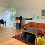 Architect-Designed Retreat In Private Woods Σπίτι διακοπών Give