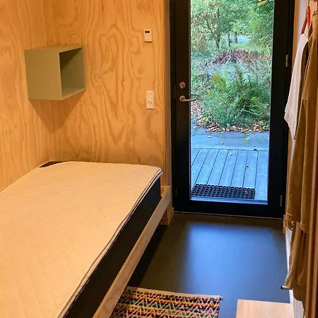 Architect-designed Retreat In Private Woods Prázdninový dům Give